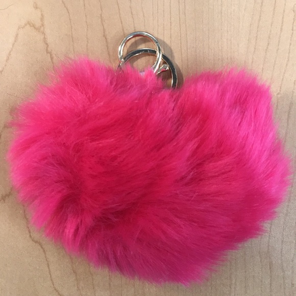 3 Furry Heart Keychain in 6 colors New - Picture 5 of 6